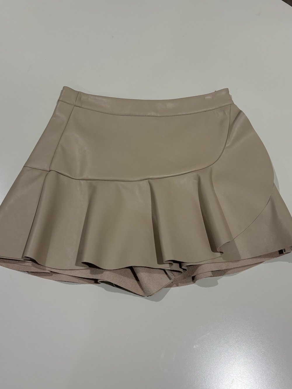 DO+BE Faux Leather Flared Mini Skirt in Beige